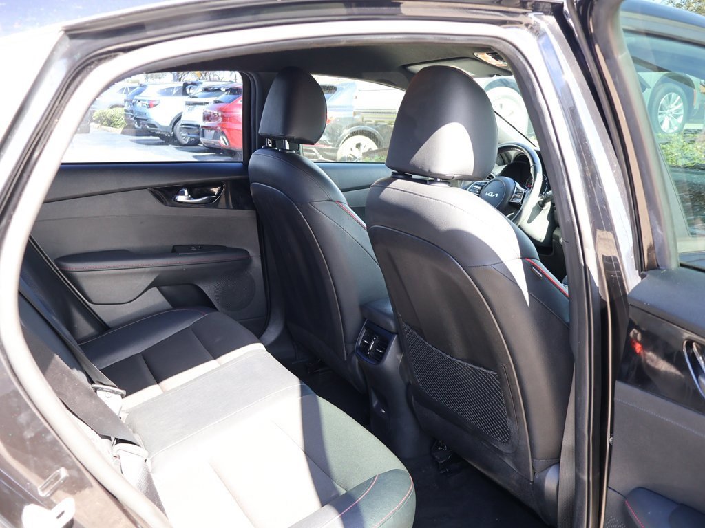 Used 2022 Kia Forte GT image 35