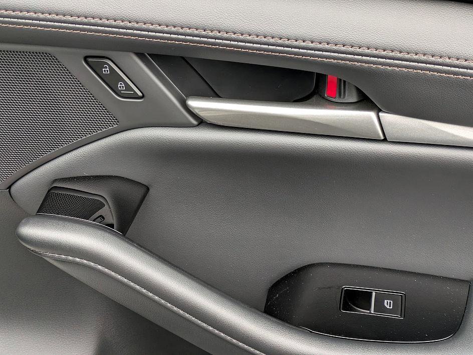 New 2026 MAZDA MAZDA3 s image 31