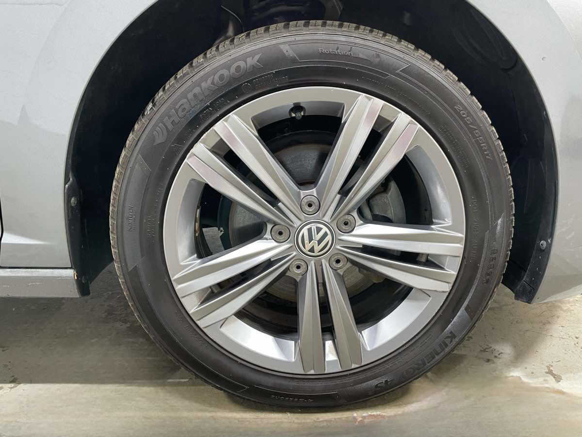 Used 2019 Volkswagen Jetta R-Line FWD image 7