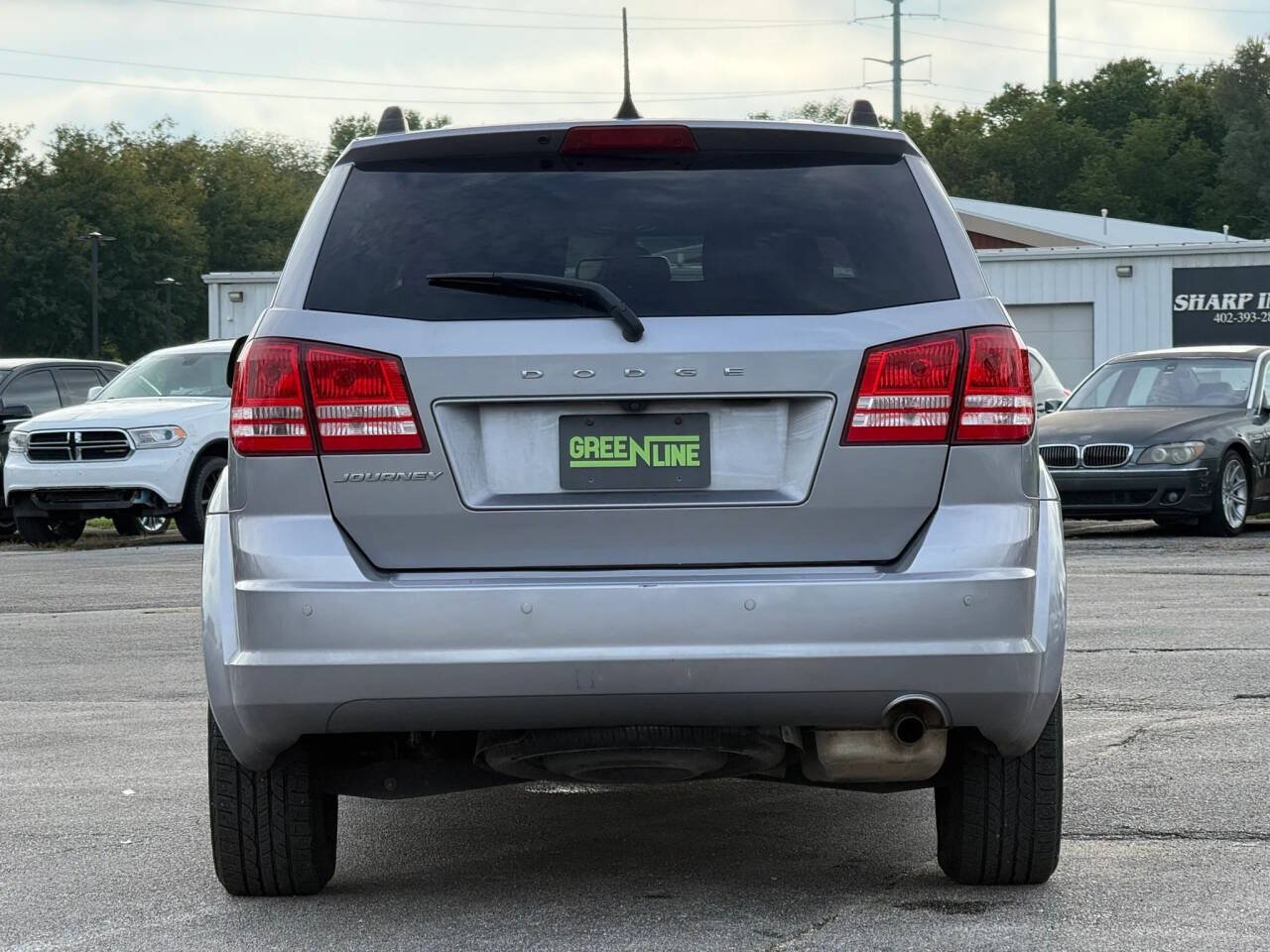 Used 2020 Dodge Journey SE w/ SE Popular Equipment Group FWD image 4