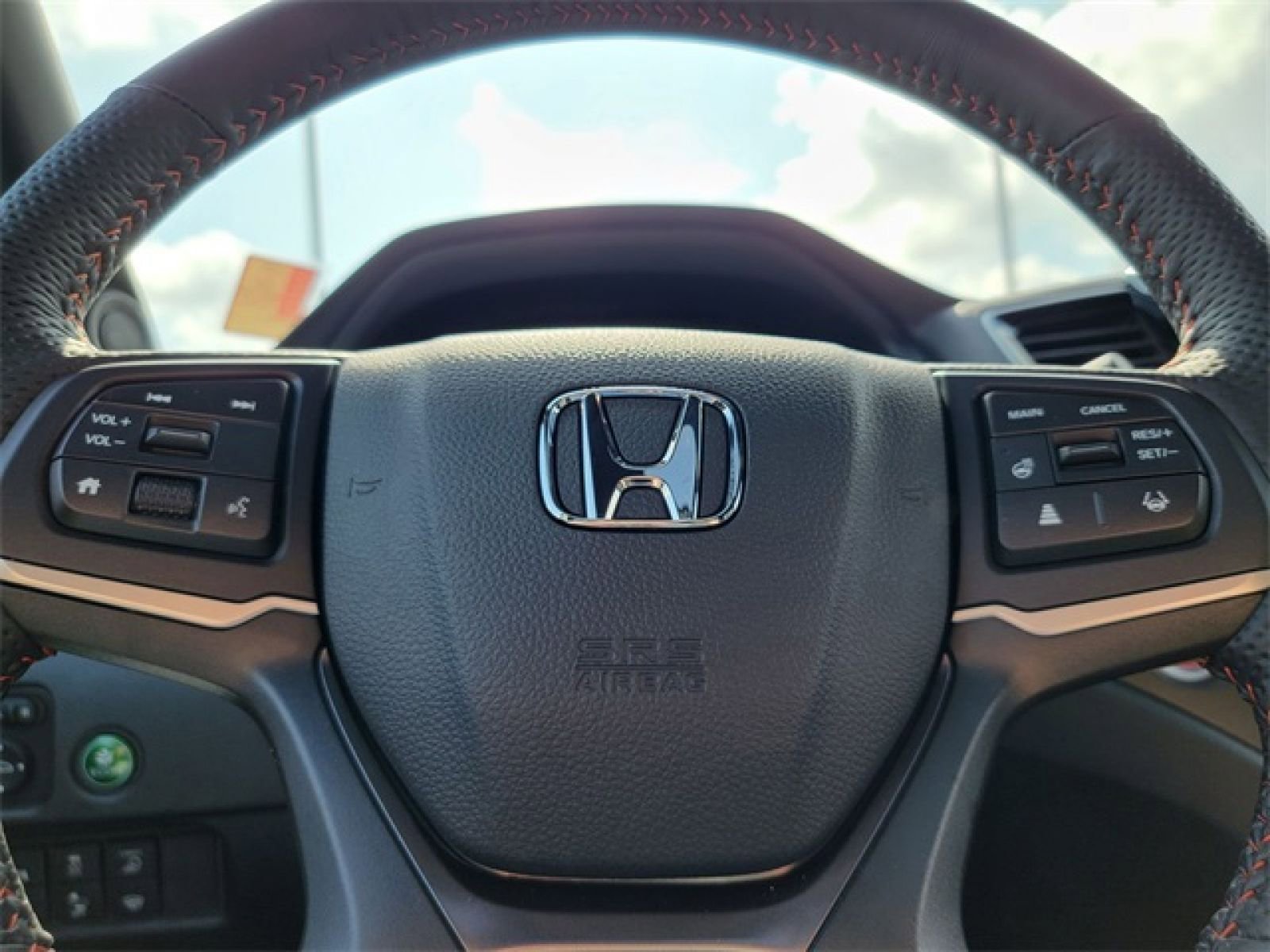 Used 2025 Honda Ridgeline TrailSport image 22