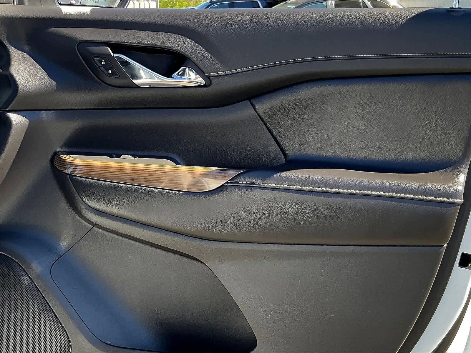Used 2019 GMC Acadia SLE image 24