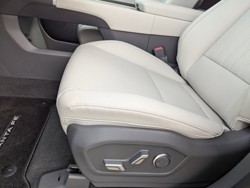 New 2026 Hyundai Santa Fe SEL FWD image 11