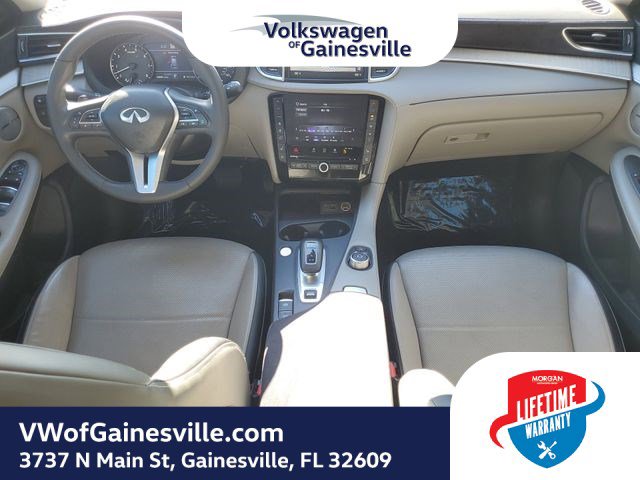 Used 2023 INFINITI QX50 Sensory image 7