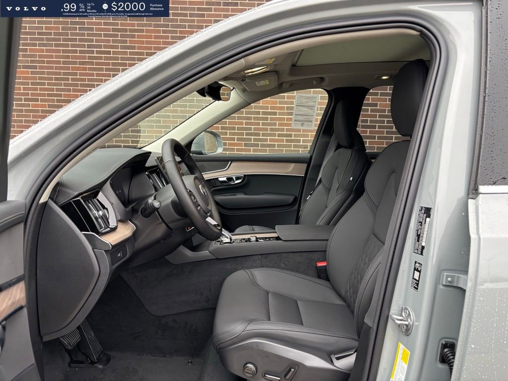 New 2026 Volvo XC90 B6 Plus w/ Protection Package AWD/4WD image 15
