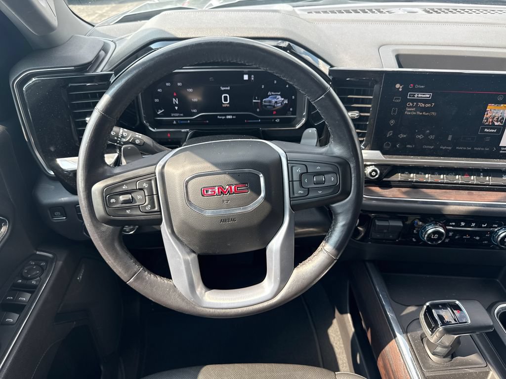 Certified 2023 GMC Sierra 1500 SLT w/ SLT Premium Plus Package AWD/4WD image 10
