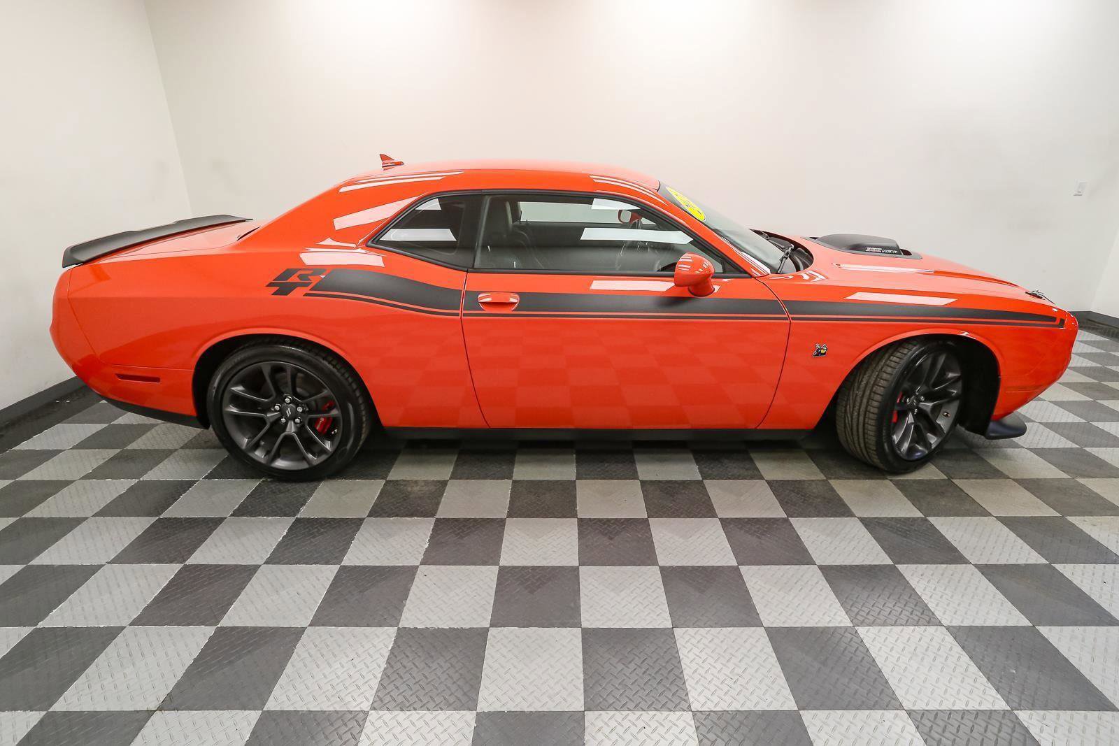 Used 2021 Dodge Challenger R/T Scat Pack w/ Shaker Package image 11