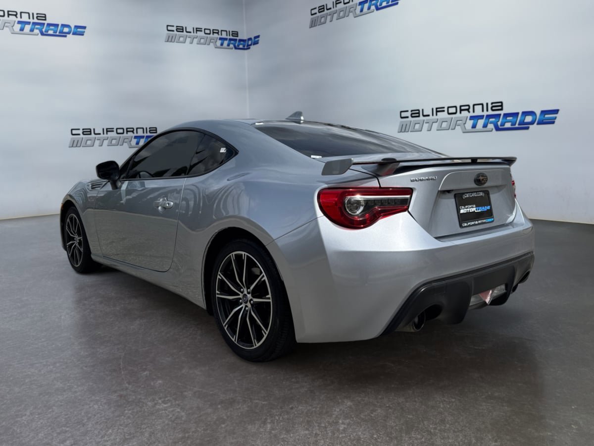 Used 2020 Subaru BRZ Limited w/ Popular Package #2 RWD image 7