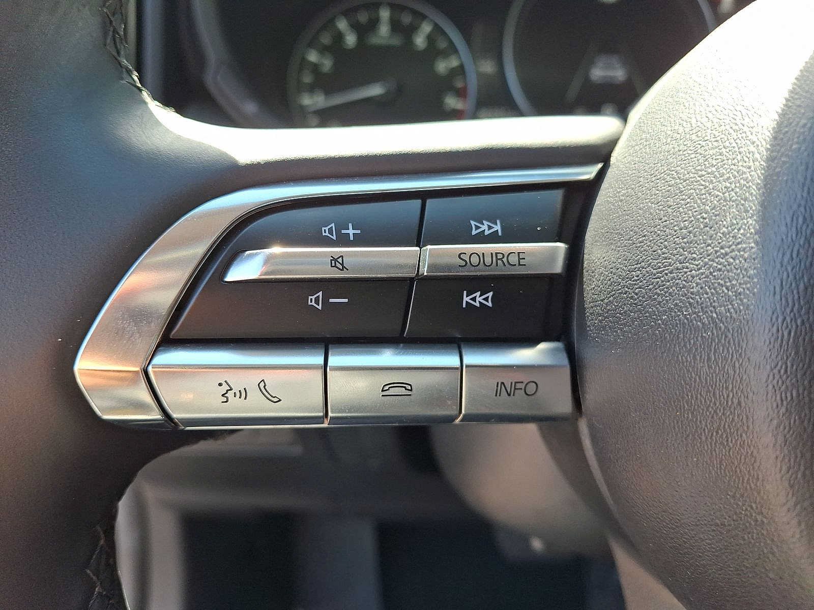 Used 2024 MAZDA CX-50 AWD 2.5 S w/ Weather Package image 23