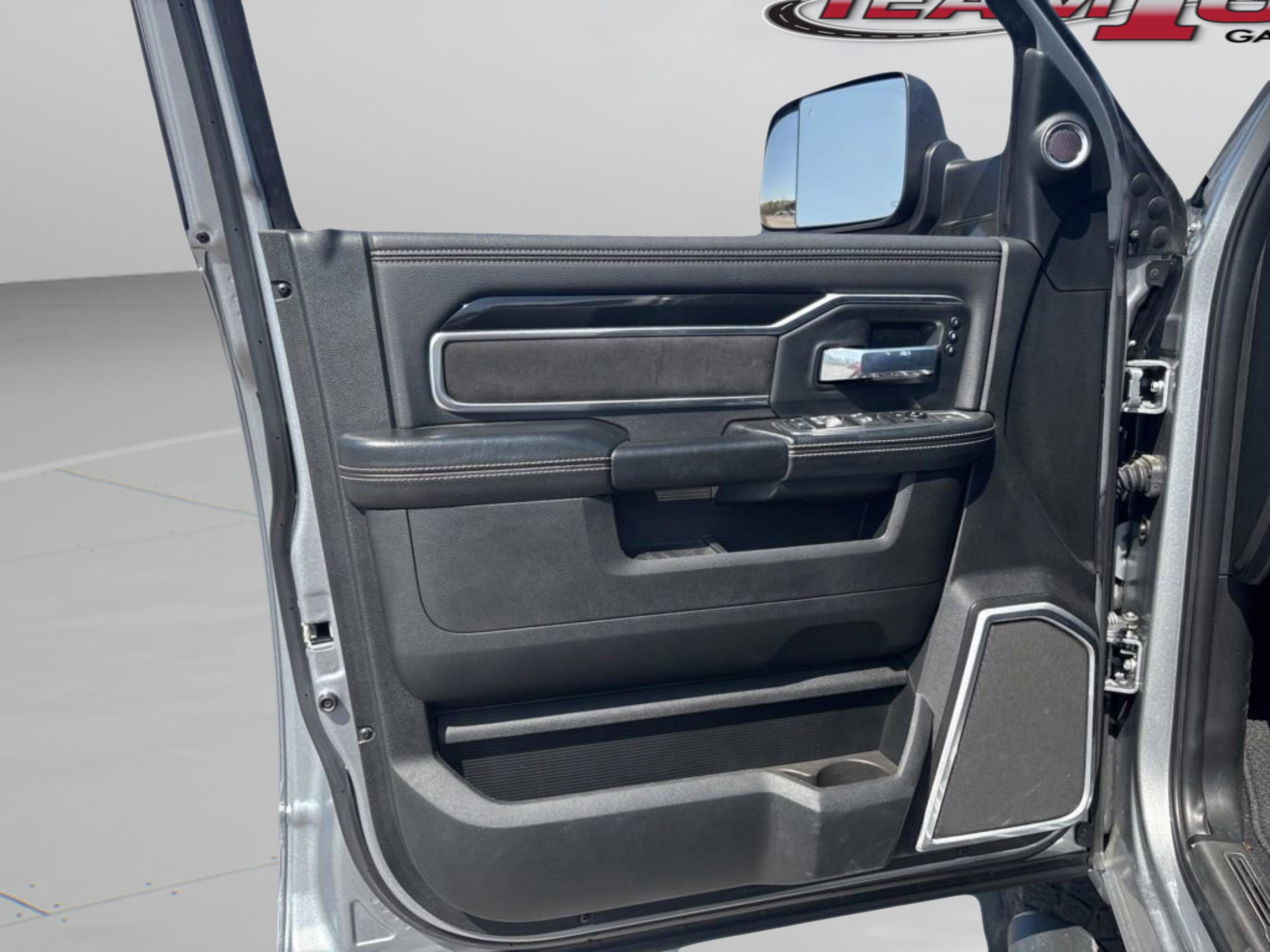 Used 2020 RAM 2500 Laramie image 19