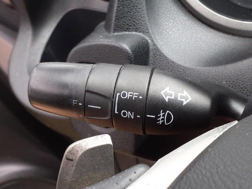 Used 2010 Honda Fit Sport image 22