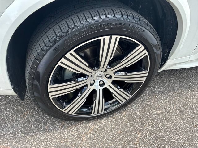 Used 2024 Volvo XC90 B6 Ultimate w/ Lounge Package AWD/4WD image 11
