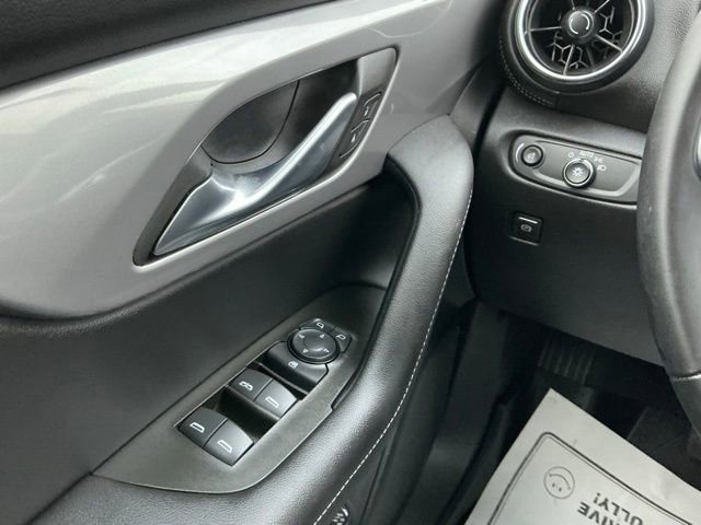 Used 2023 Chevrolet Blazer LT image 24