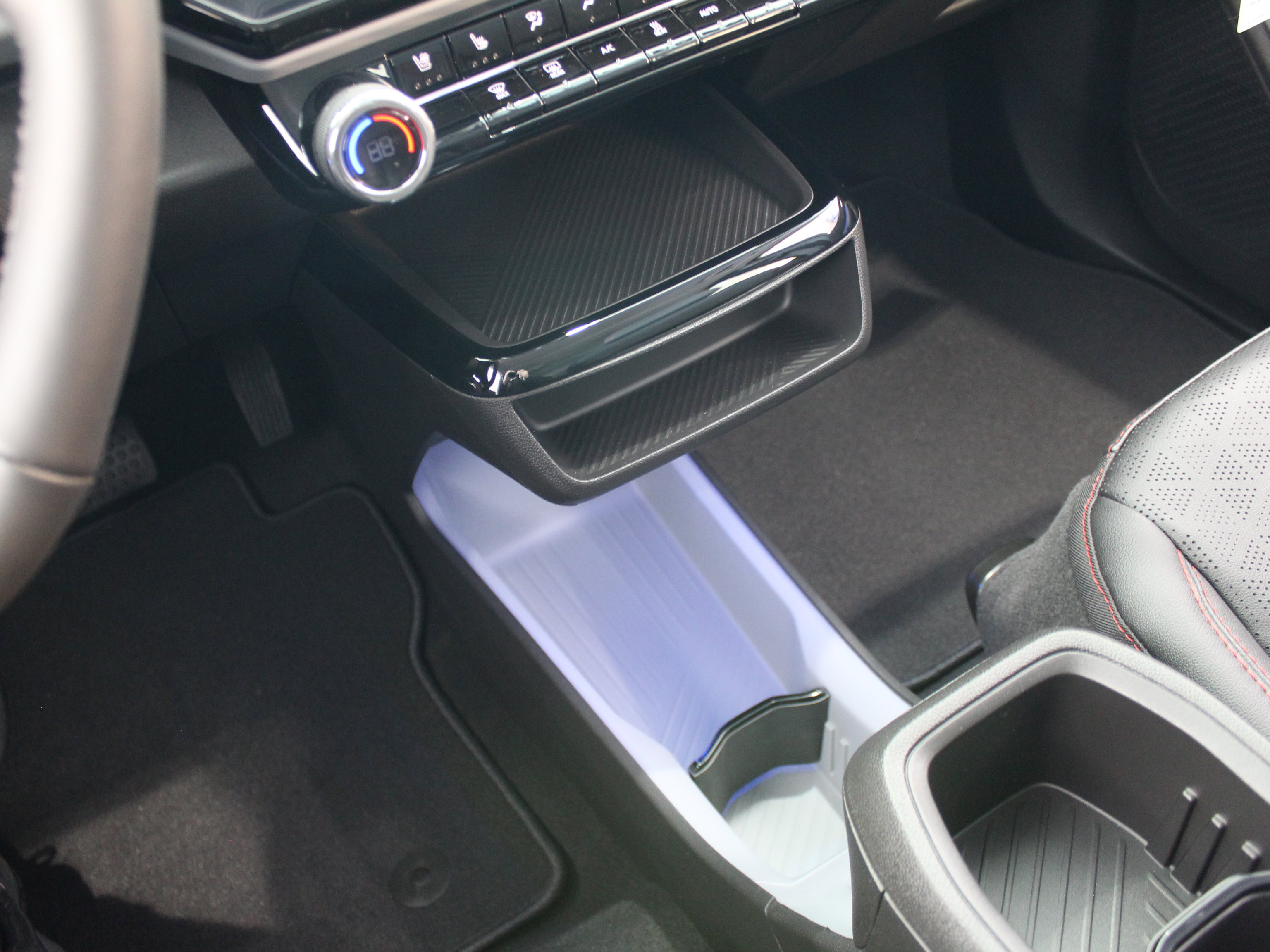 New 2027 Chevrolet Bolt RS image 18