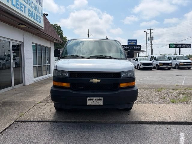 Used 2024 Chevrolet Express 3500 LS RWD image 2