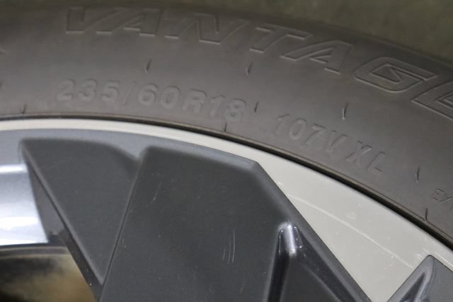 Used 2025 Nissan Rogue SV FWD image 40