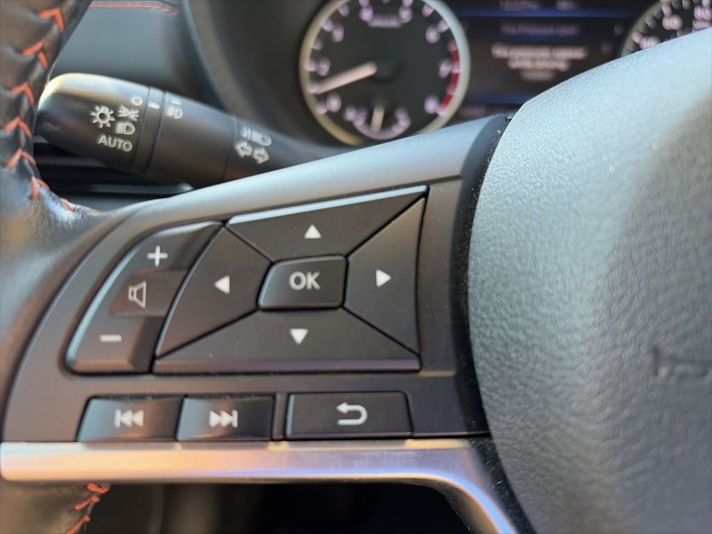 Certified 2023 Nissan Sentra SR w/ Electronics Package image 11