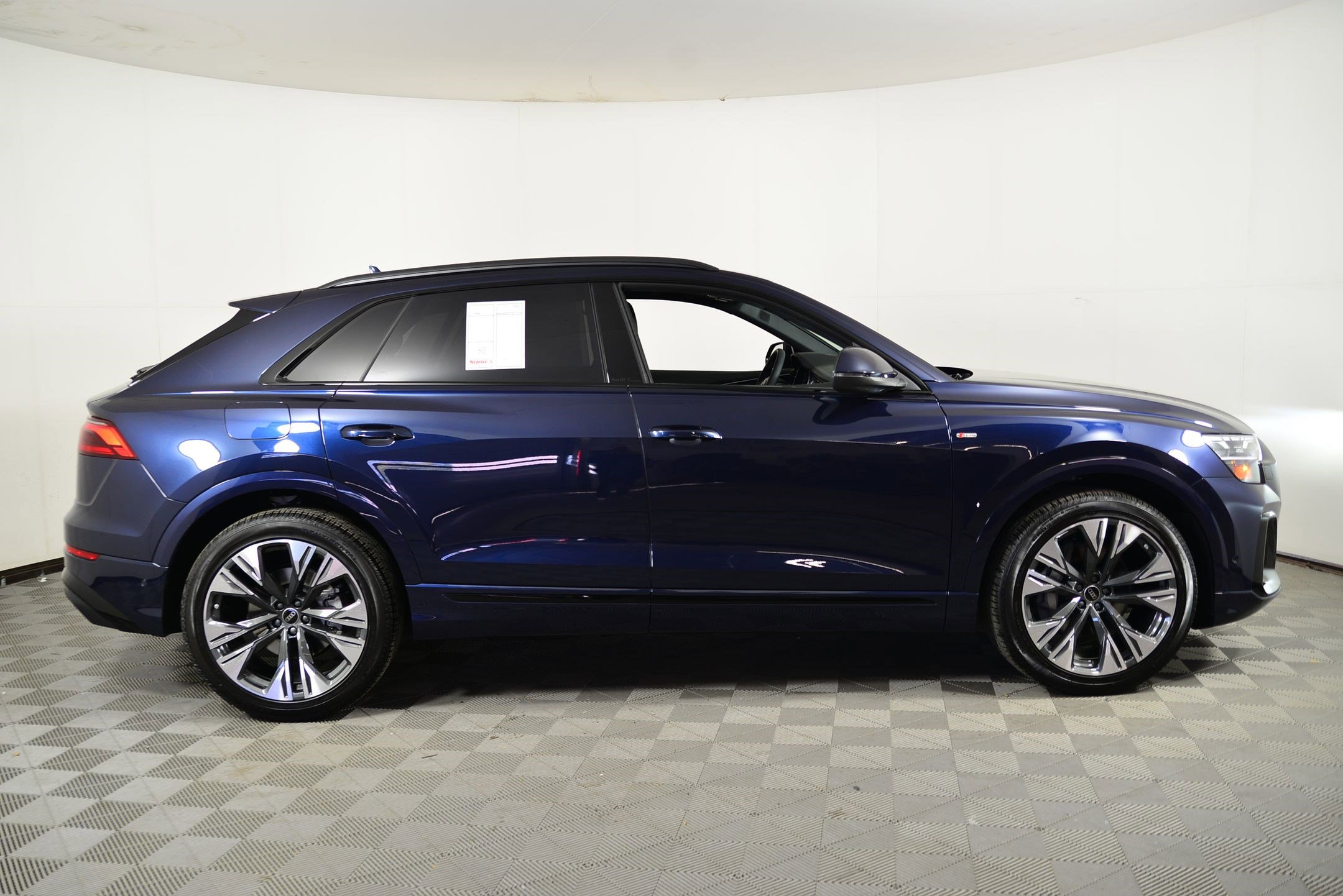 New 2026 Audi Q8 Premium Plus image 7