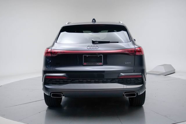 Used 2025 Audi Q5 Premium Plus AWD/4WD image 11