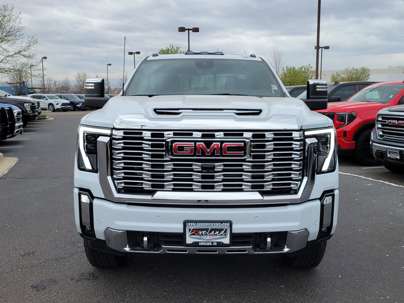 New 2026 GMC Sierra 2500 Denali w/ Denali Reserve Package AWD/4WD image 8