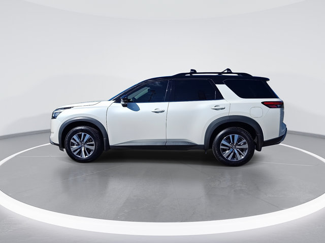Used 2024 Nissan Pathfinder SL AWD/4WD image 6
