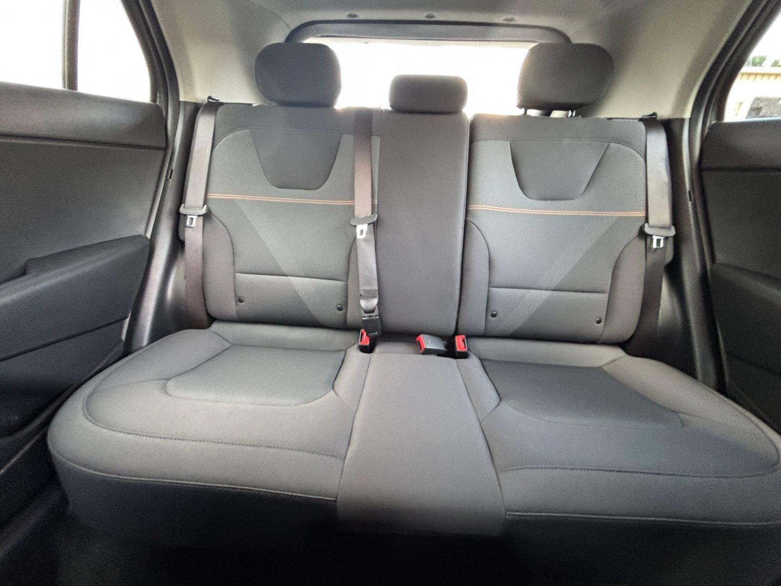 Used 2026 Kia Niro LX FWD image 37