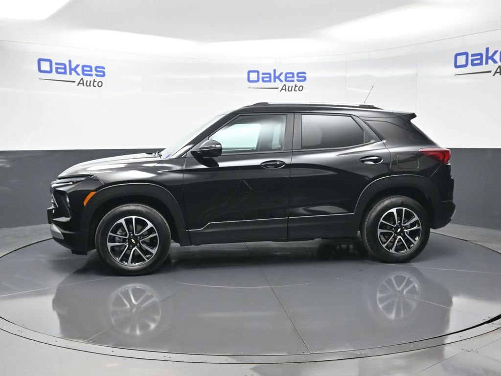 Used 2025 Chevrolet TrailBlazer LT image 5