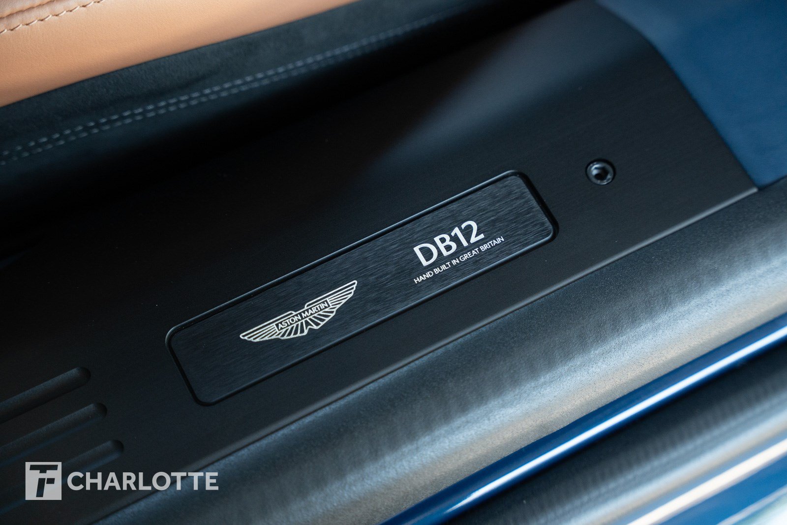 Used 2025 Aston Martin DB12 Coupe RWD image 20