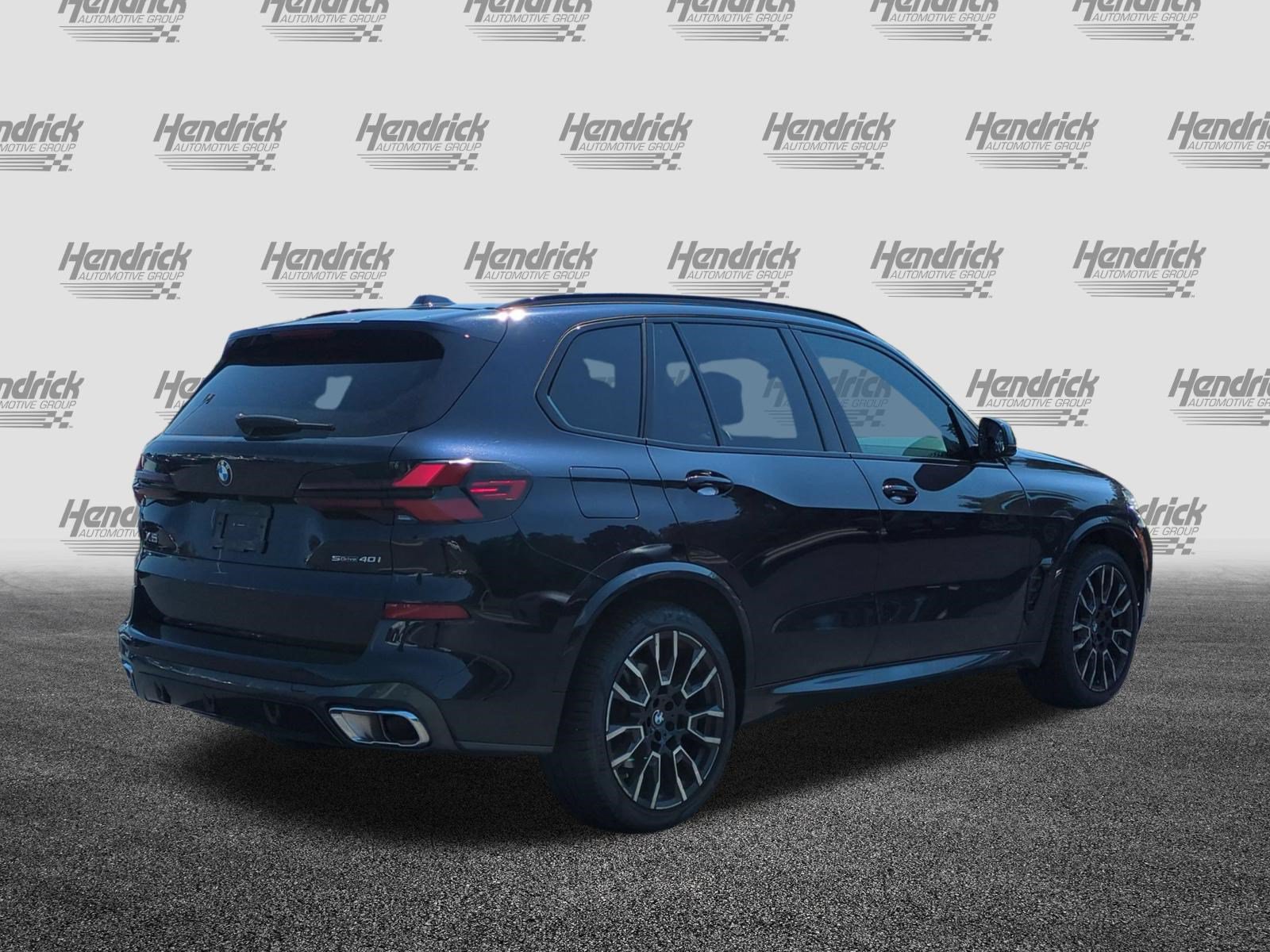 Used 2024 BMW X5 sDrive40i w/ M Sport Package RWD image 10