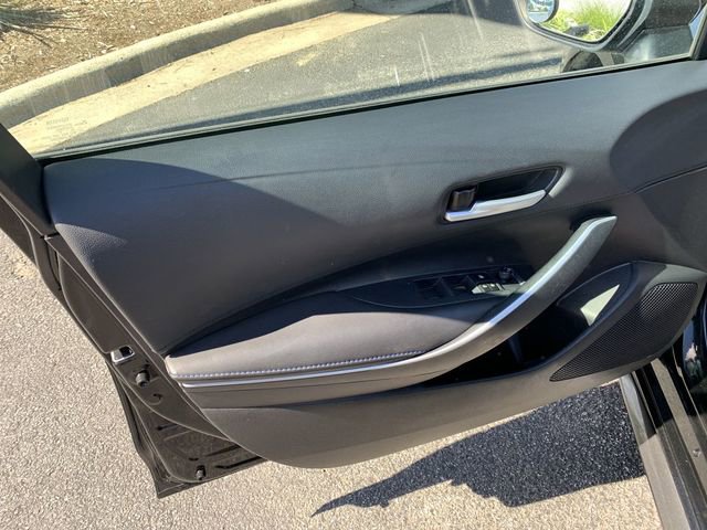 Used 2020 Toyota Corolla SE FWD image 17