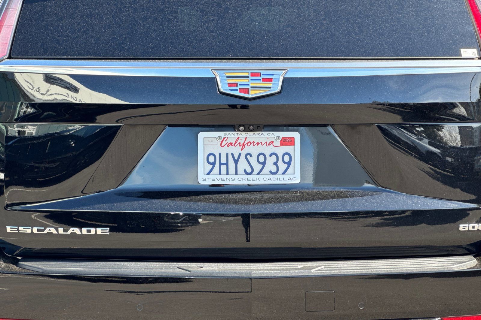 Used 2023 Cadillac Escalade Premium Luxury image 46