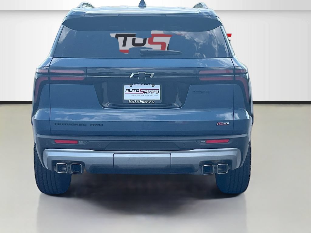Used 2024 Chevrolet Traverse Z71 AWD/4WD image 6
