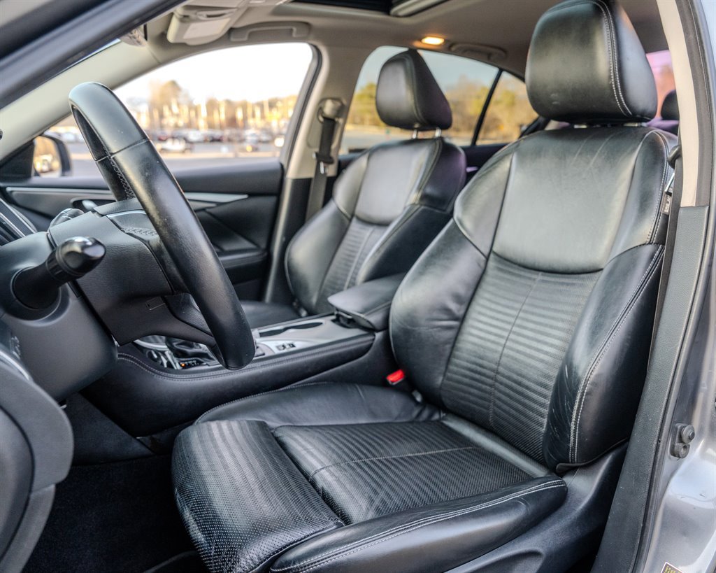 Used 2018 INFINITI Q50 Sport image 25