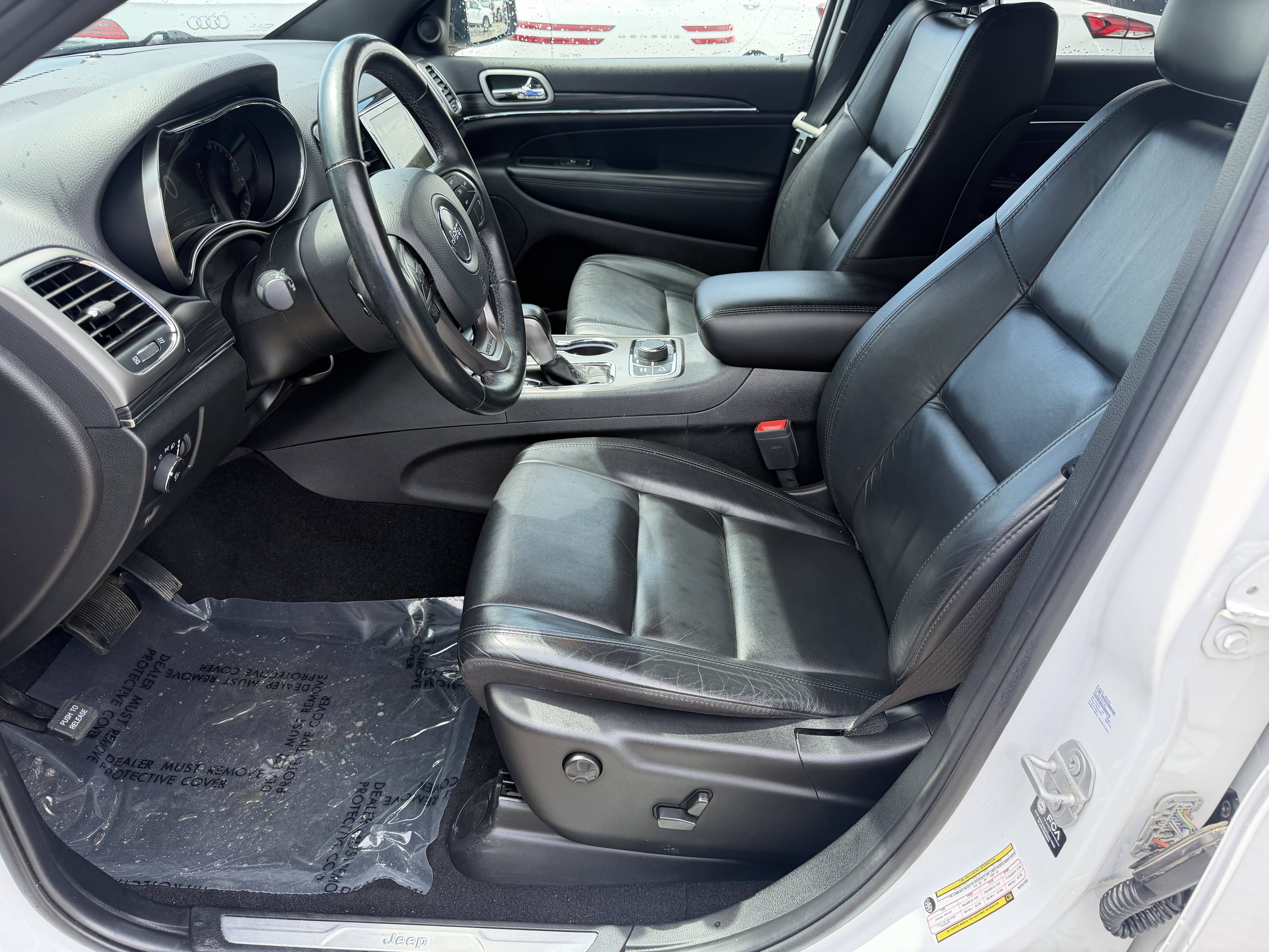 Used 2021 Jeep Grand Cherokee Limited AWD/4WD image 21