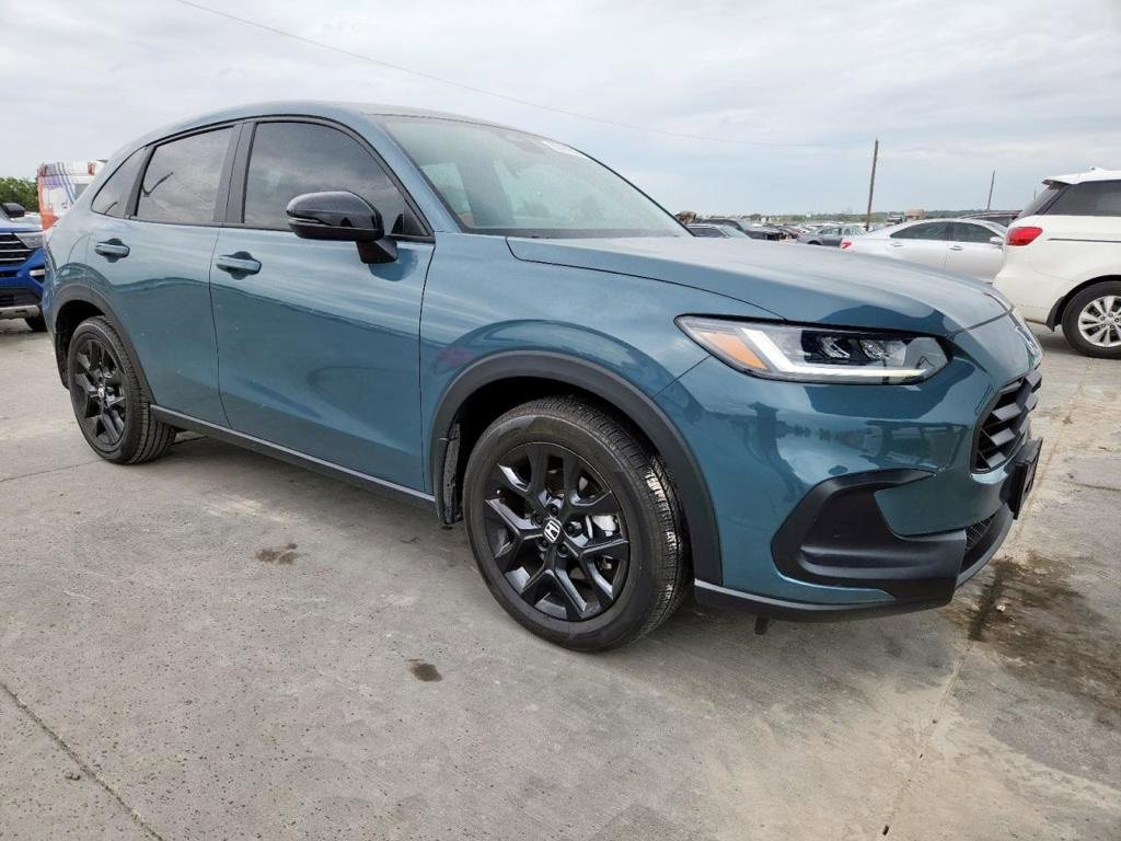 Used 2025 Honda HR-V Sport image 4