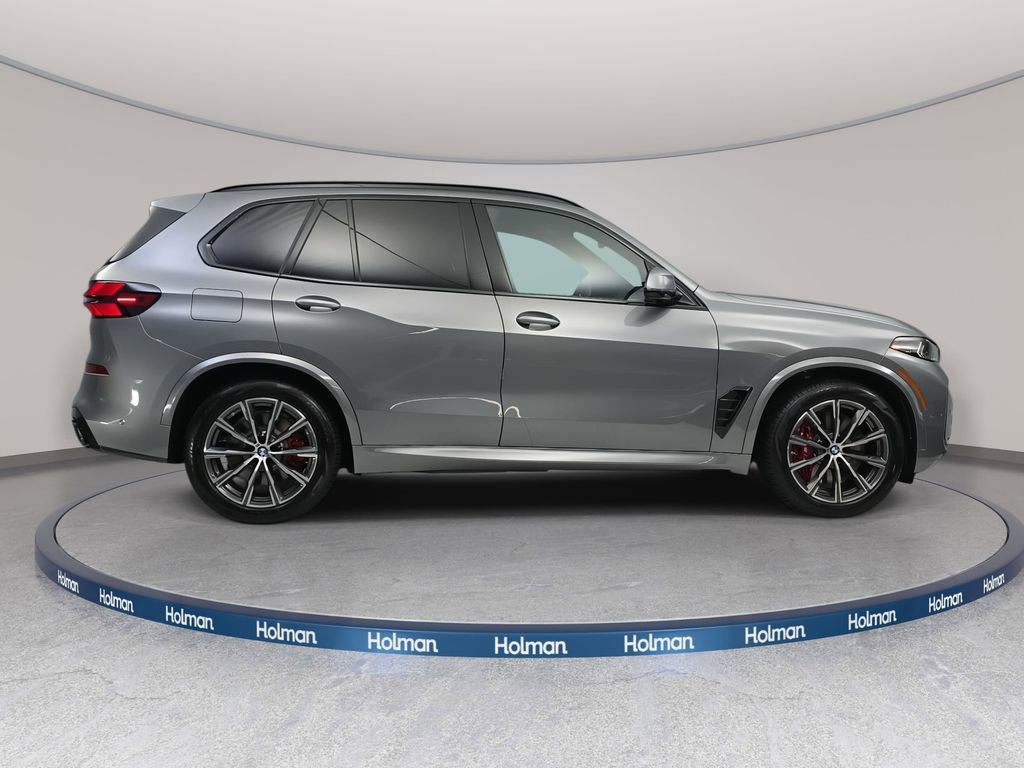 New 2026 BMW X5 xDrive50e w/ M Sport Package image 4
