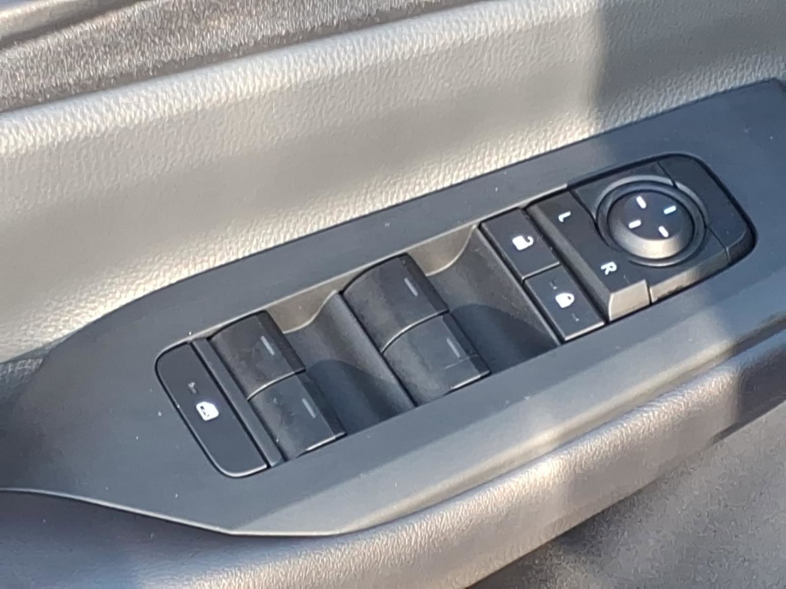 Used 2024 Toyota Prius LE image 14