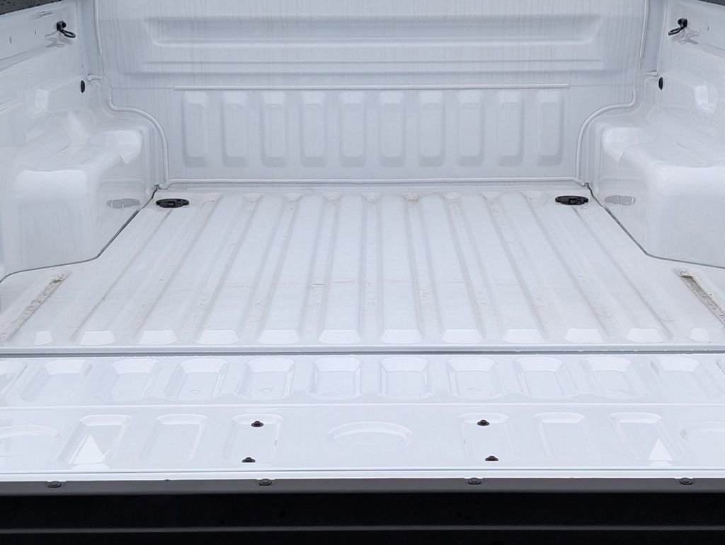 New 2025 Ford Maverick XLT w/ Equipment Group 301A image 17