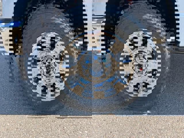 New 2026 Ford F350 Lariat w/ Chrome Package image 10