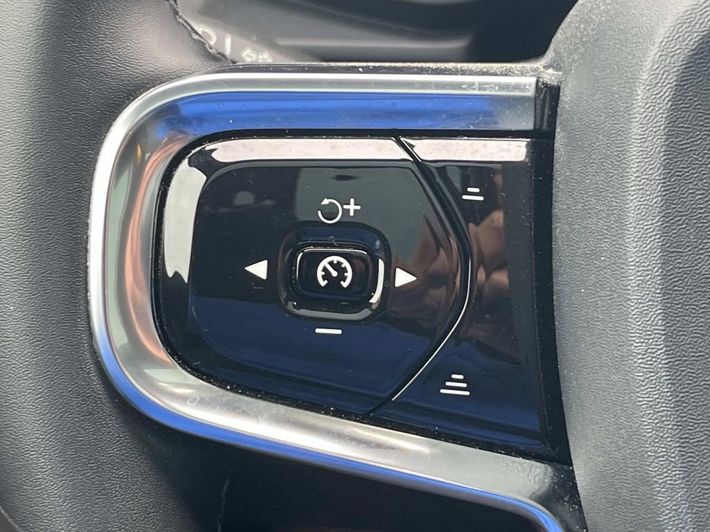 Used 2023 Polestar Polestar 2 w/ Pilot Pack image 28