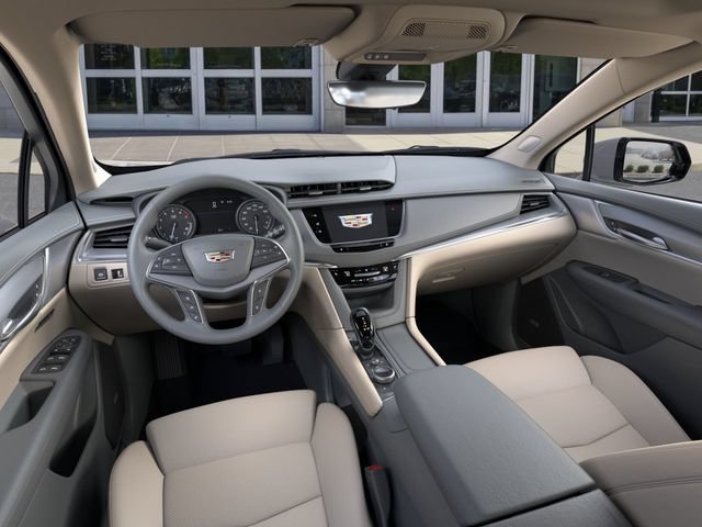 New 2026 Cadillac XT5 Premium Luxury w/ LPO, Floor Liner Package AWD/4WD image 15