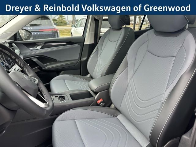 New 2026 Volkswagen Tiguan SE AWD/4WD image 23