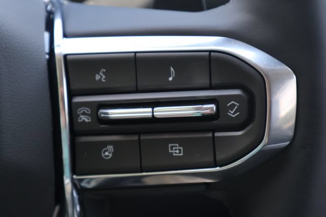 New 2026 GMC Terrain Denali w/ LPO, Black Badging Package AWD/4WD image 7