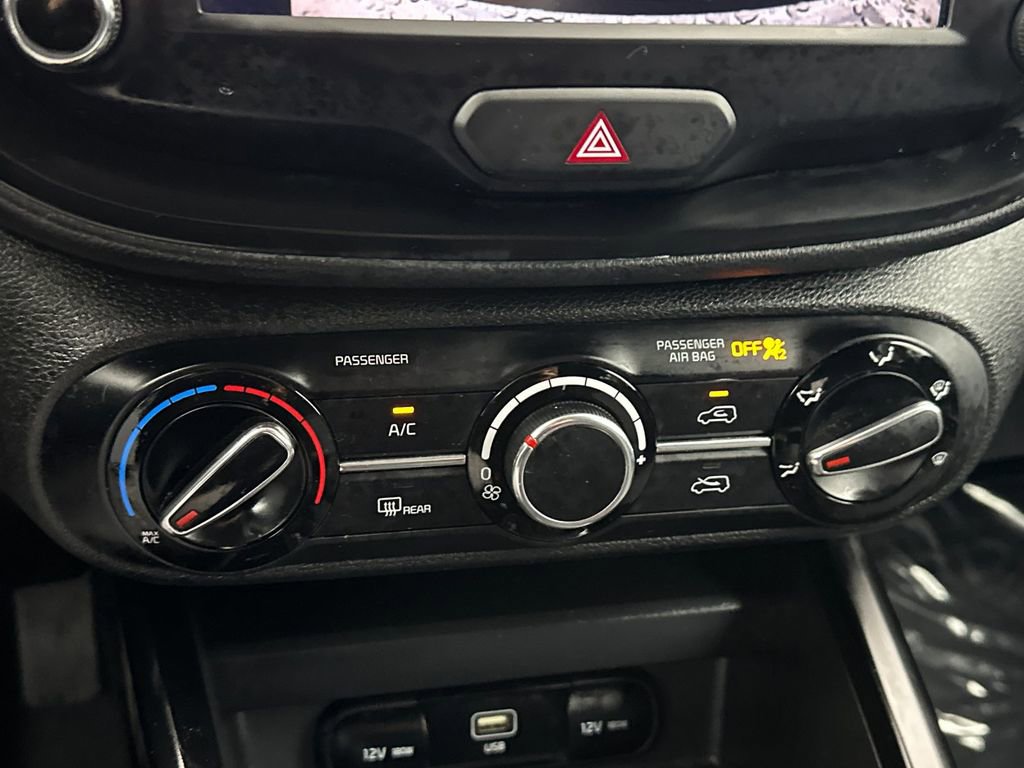 Used 2024 Kia Soul LX w/ Option Group 015 image 19