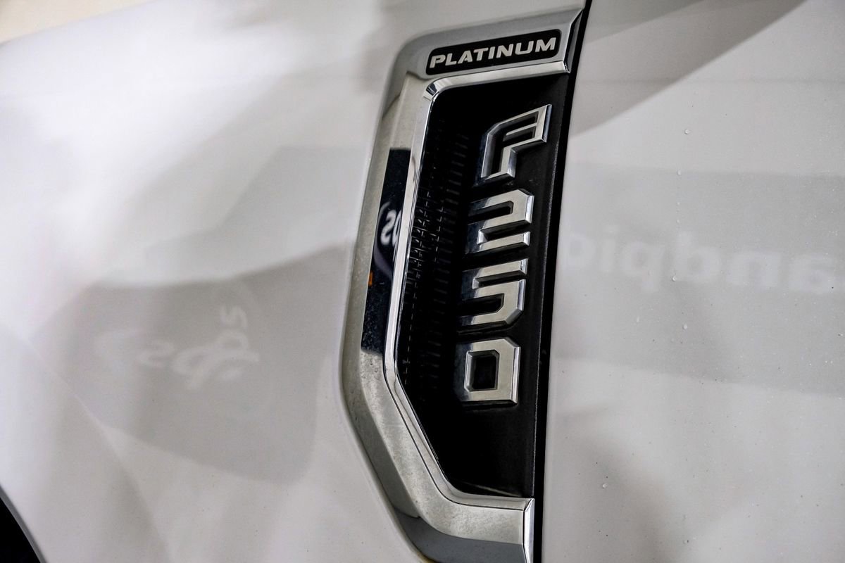 Used 2022 Ford F250 Platinum w/ FX4 Off-Road Package image 43