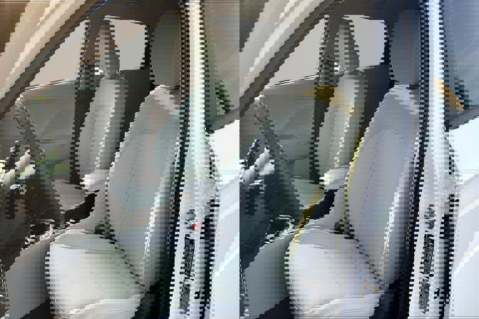 Used 2025 Hyundai Kona SEL image 21