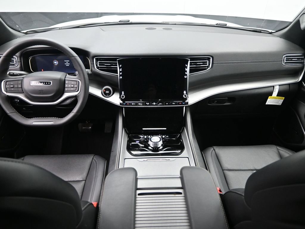 Used 2025 Jeep Wagoneer Series II image 25