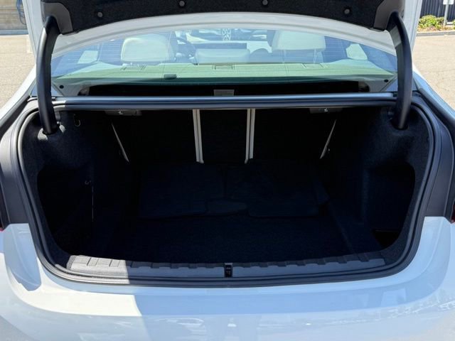 Certified 2023 BMW 330i Sedan w/ Convenience Package RWD image 16