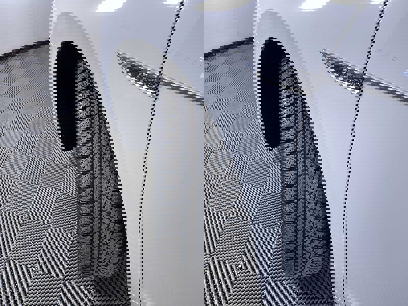 Used 2020 Volkswagen Passat 2.0T R-Line image 26