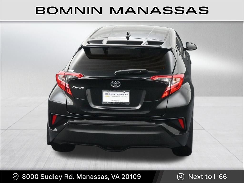 Used 2020 Toyota C-HR LE FWD image 24